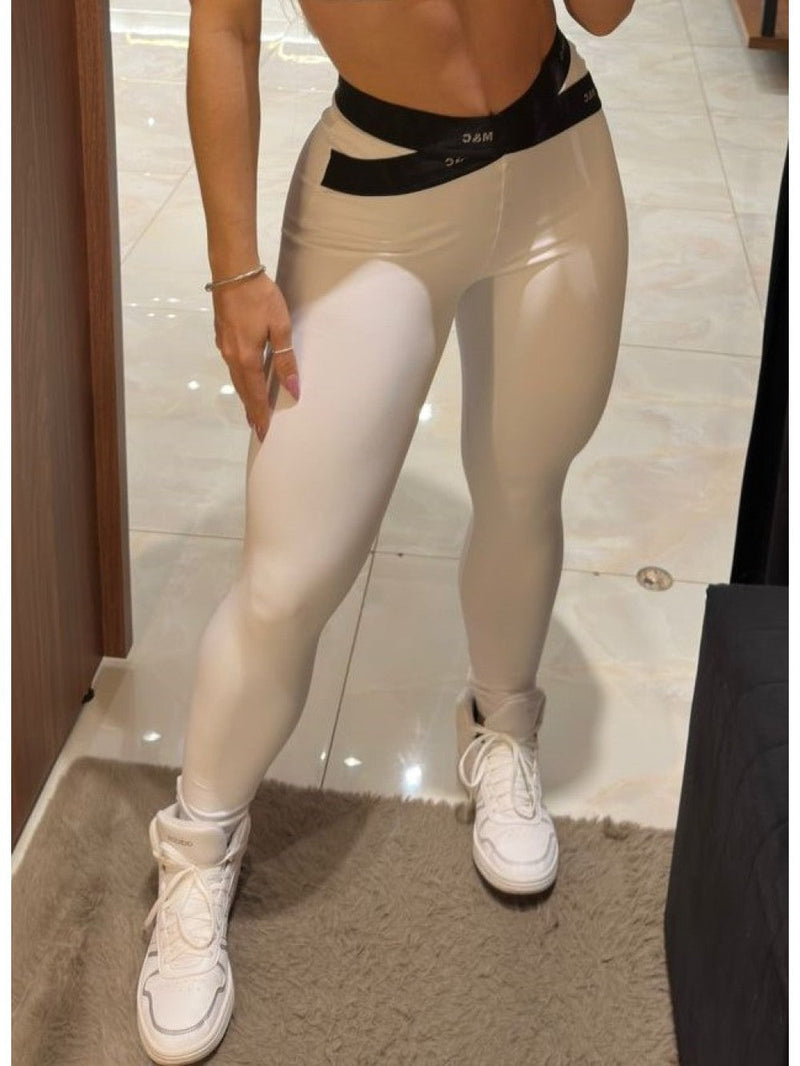 Conjunto Fitness Elastico Branco e Preta