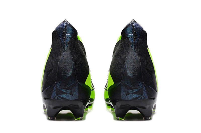 Chuteira adidas Predator Edge+ Campo