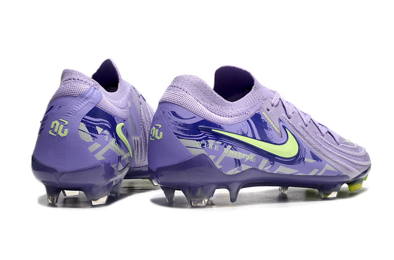 Chuteira Nike Phantom Luna Elite Campo