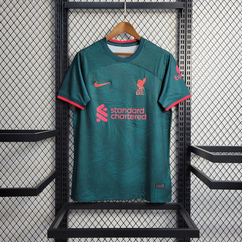 Liverpool 22-23 away