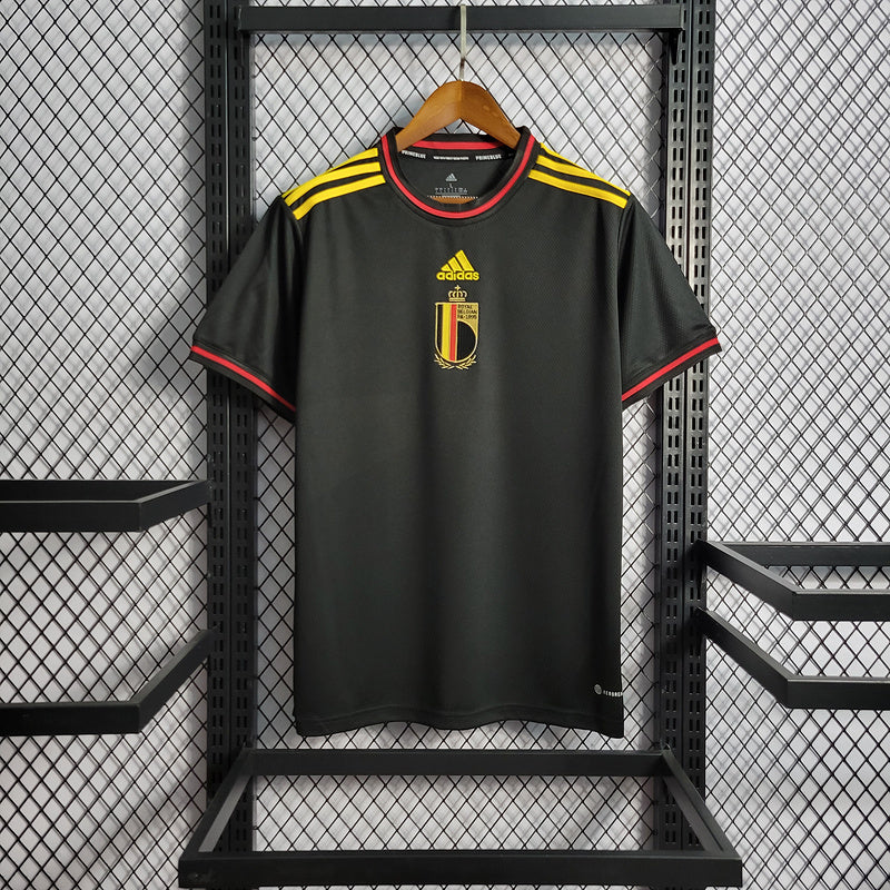 Bélgica 22-23 away