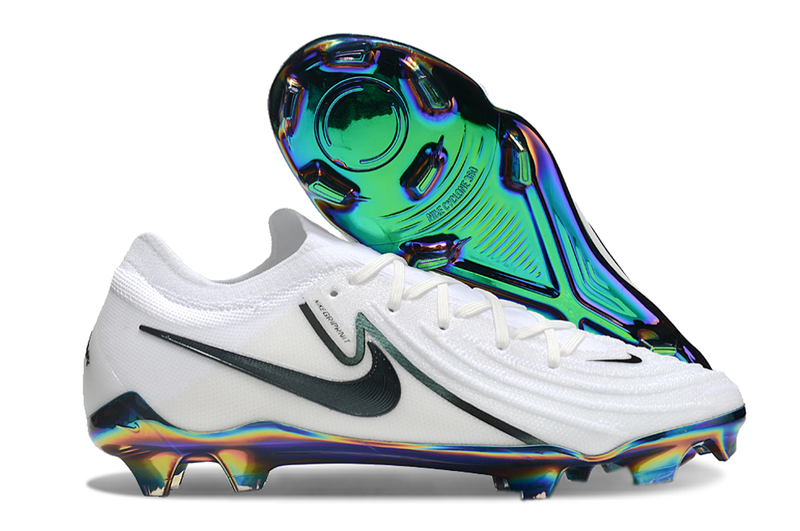 Chuteira Nike Phantom Luna Elite Campo