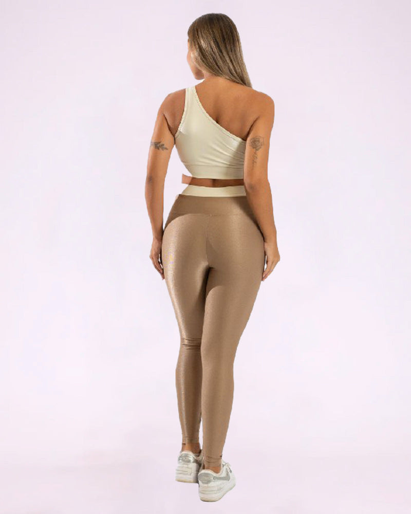 Conjunto Fitness Curve Slim ao Plus Top Ombro Só