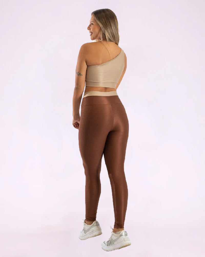 Conjunto Fitness Curve Slim ao Plus Top Ombro Só